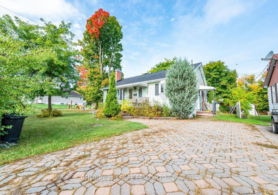 214-munroe-avenue-e-renfrew-ontario-x12429964