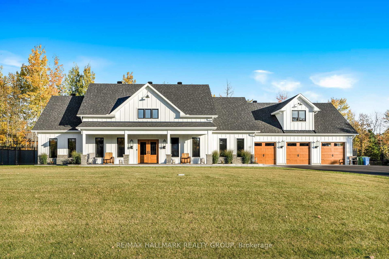 55-de-la-seignerie-estates-e-champlain-ontario-x12429973