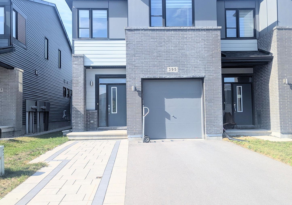 395-cope-drive-kanata-ontario-x12429984