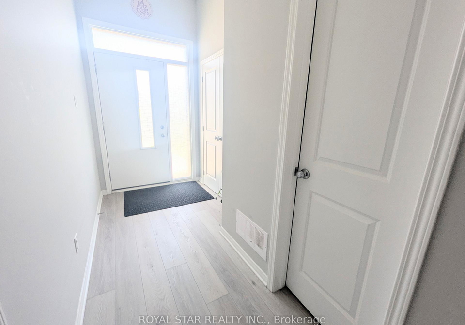 395-cope-drive-kanata-ontario-x12429984