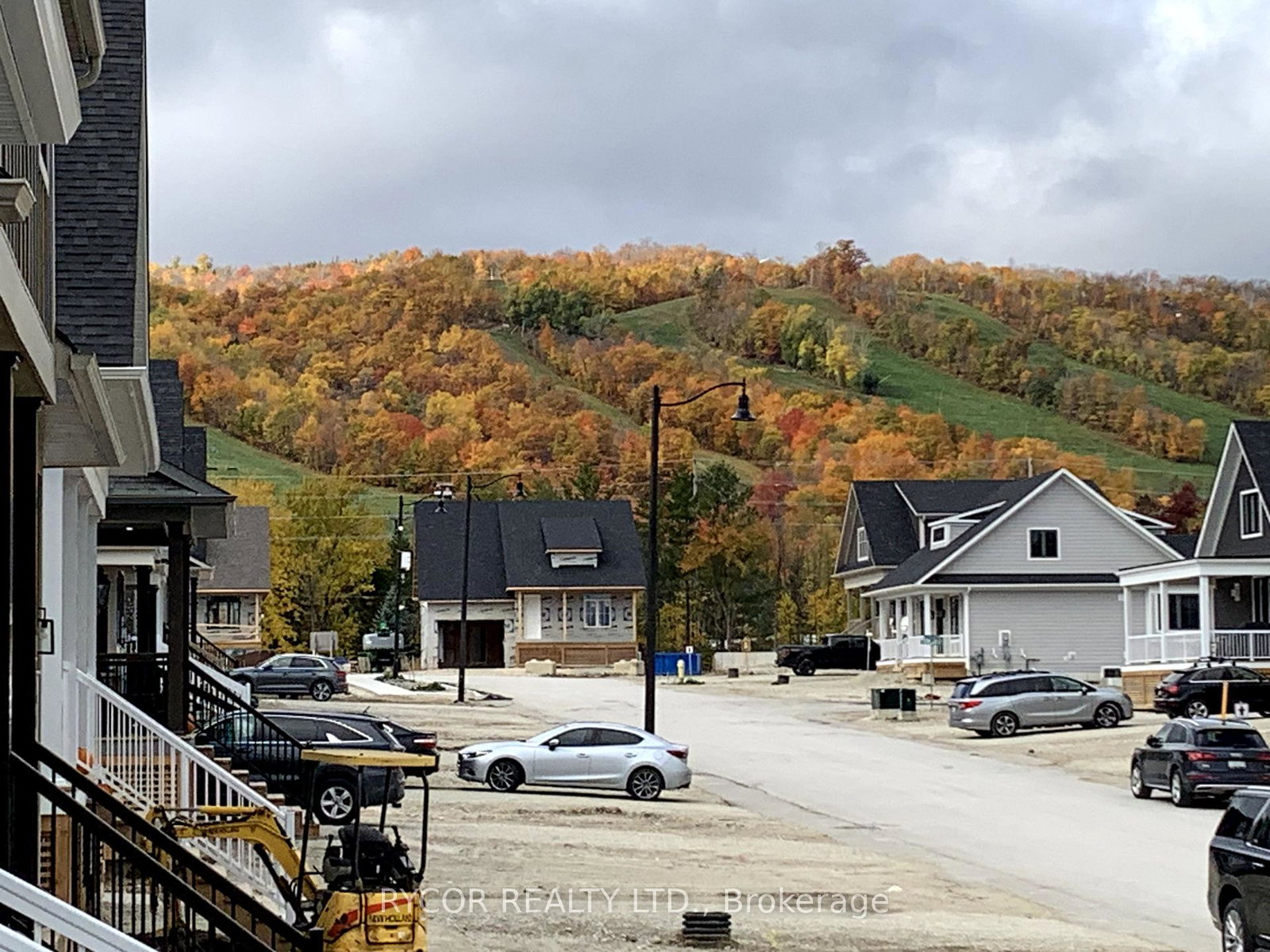 139-courtland-street-e-blue-mountains-ontario-x12430076