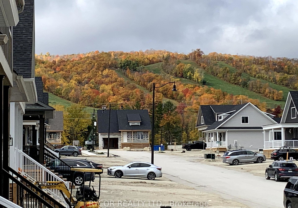 139-courtland-street-e-blue-mountains-ontario-x12430076