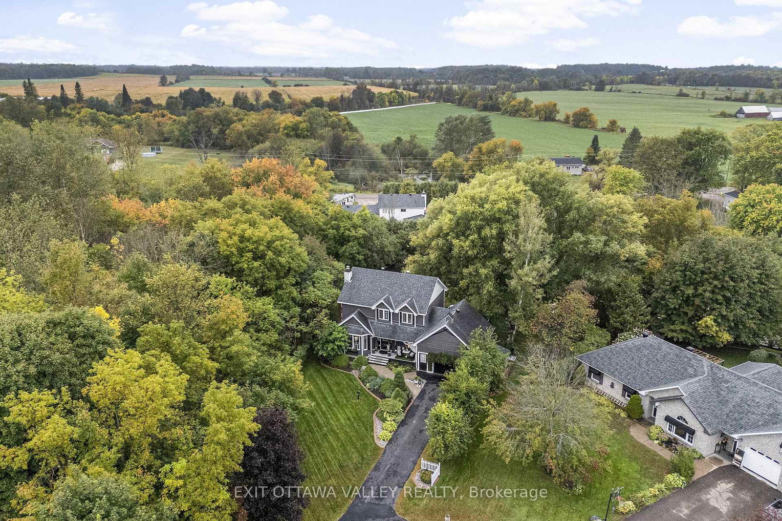 15-hume-street-whitewater-region-ontario-x12430128