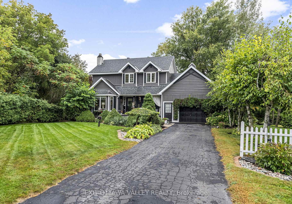 15-hume-street-whitewater-region-ontario-x12430128