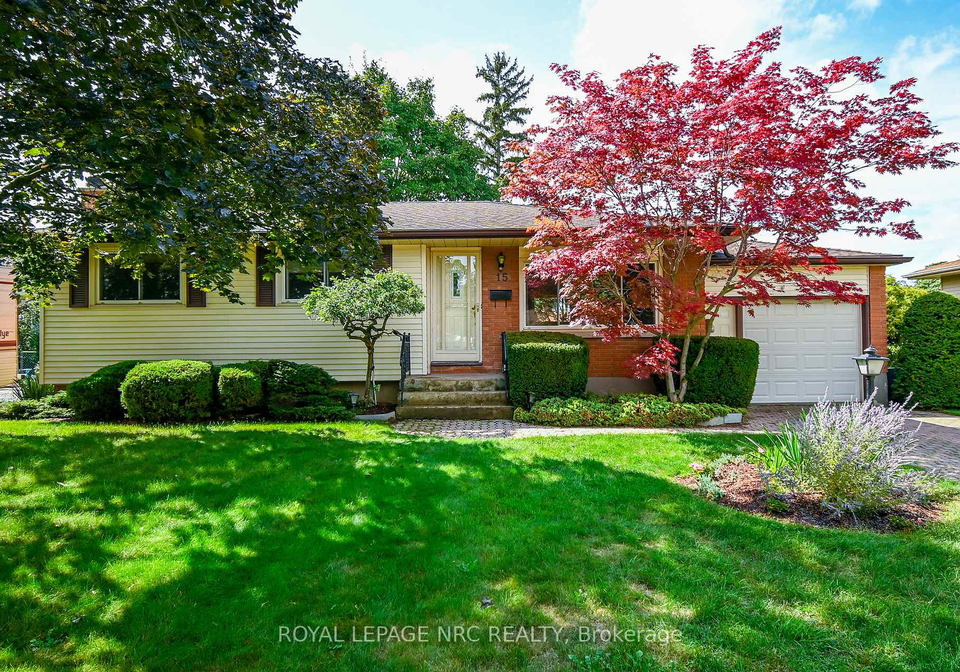 15-monique-crescent-st-catharines-ontario-x12430243