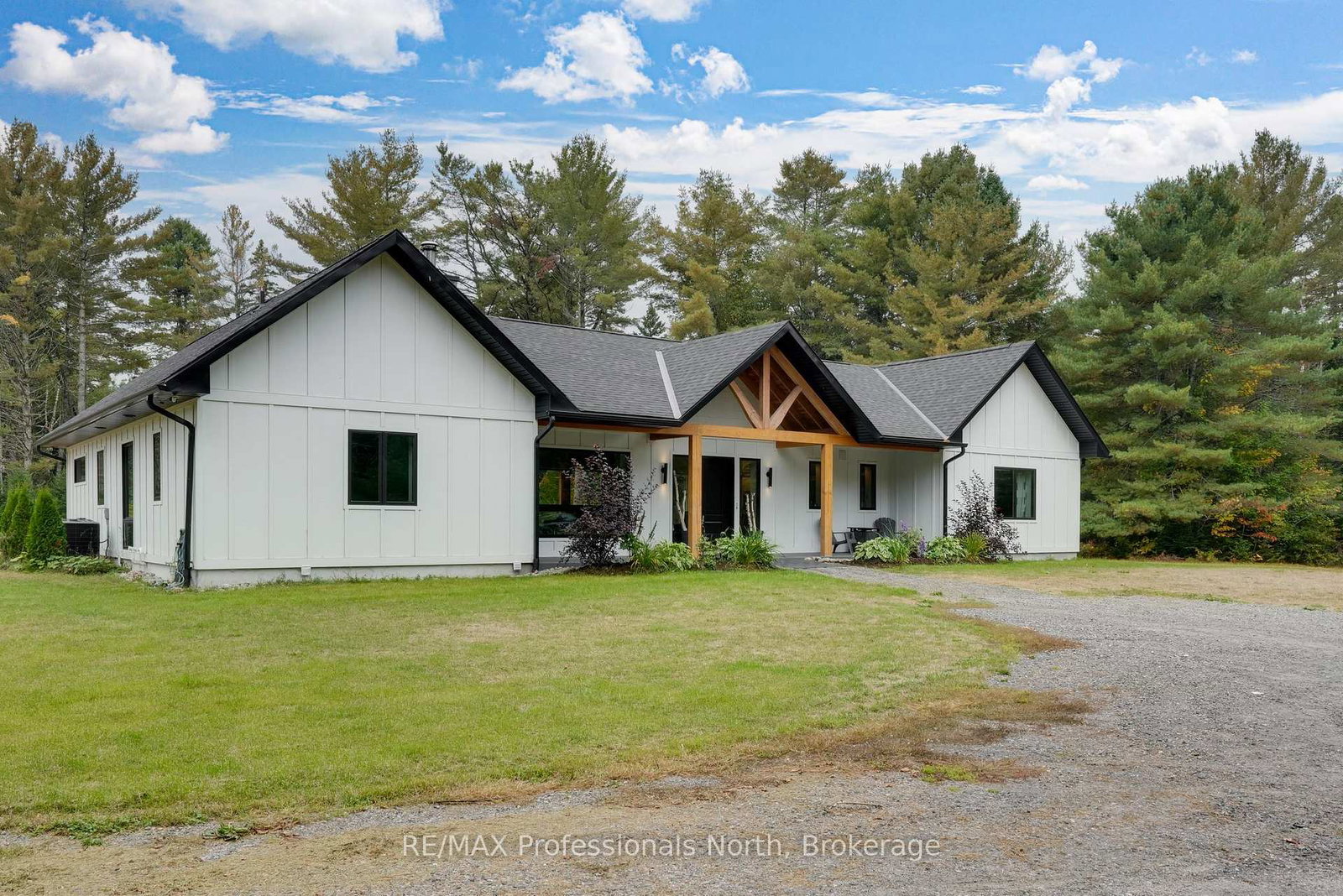 1064-naismith-road-bracebridge-ontario-x12430453