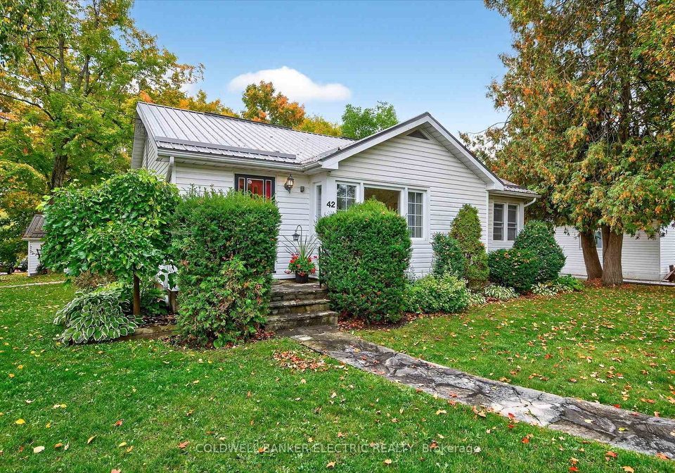 42-madoc-street-marmora-and-lake-ontario-x12430574