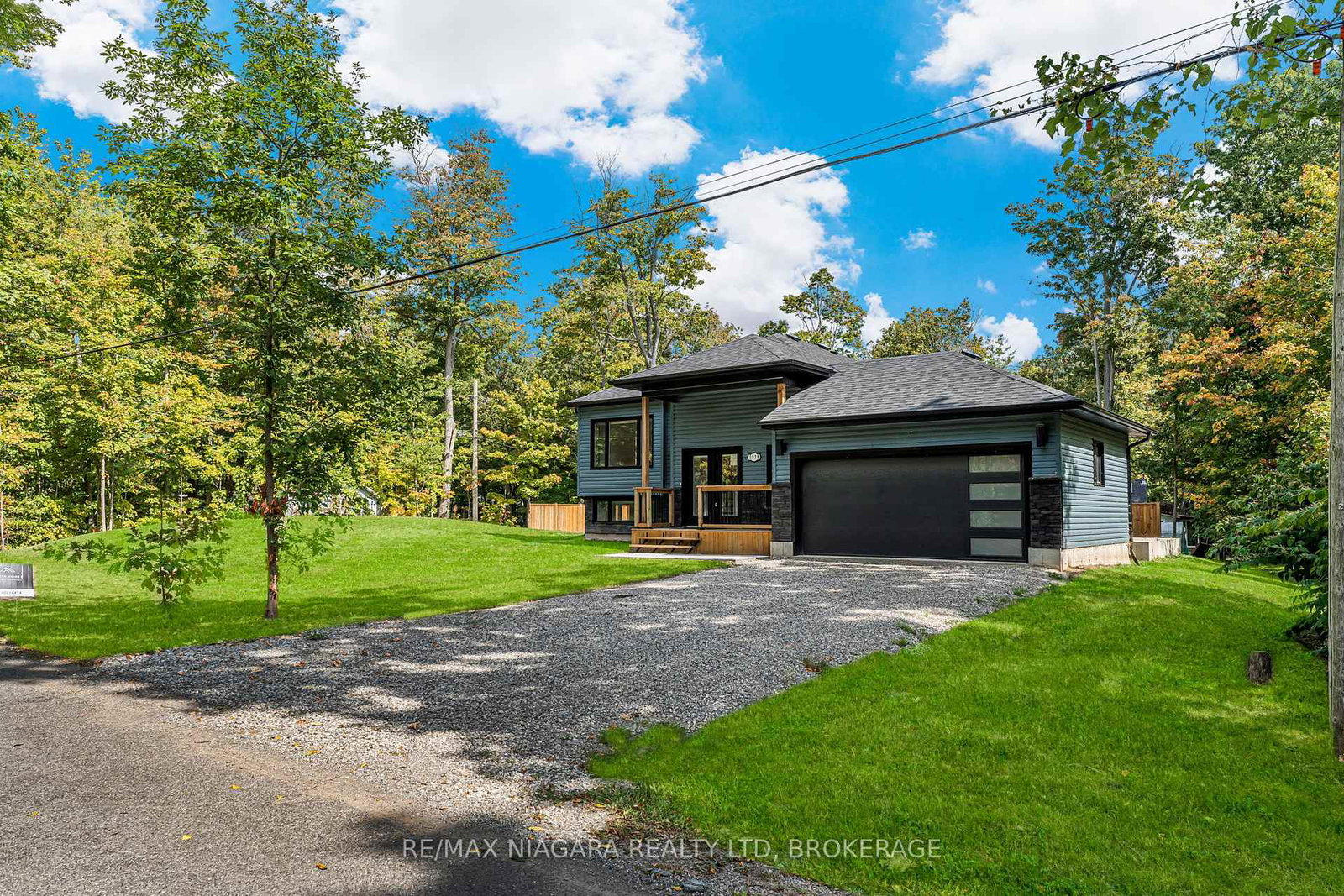 1018-ridgewood-avenue-fort-erie-ontario-x12430661