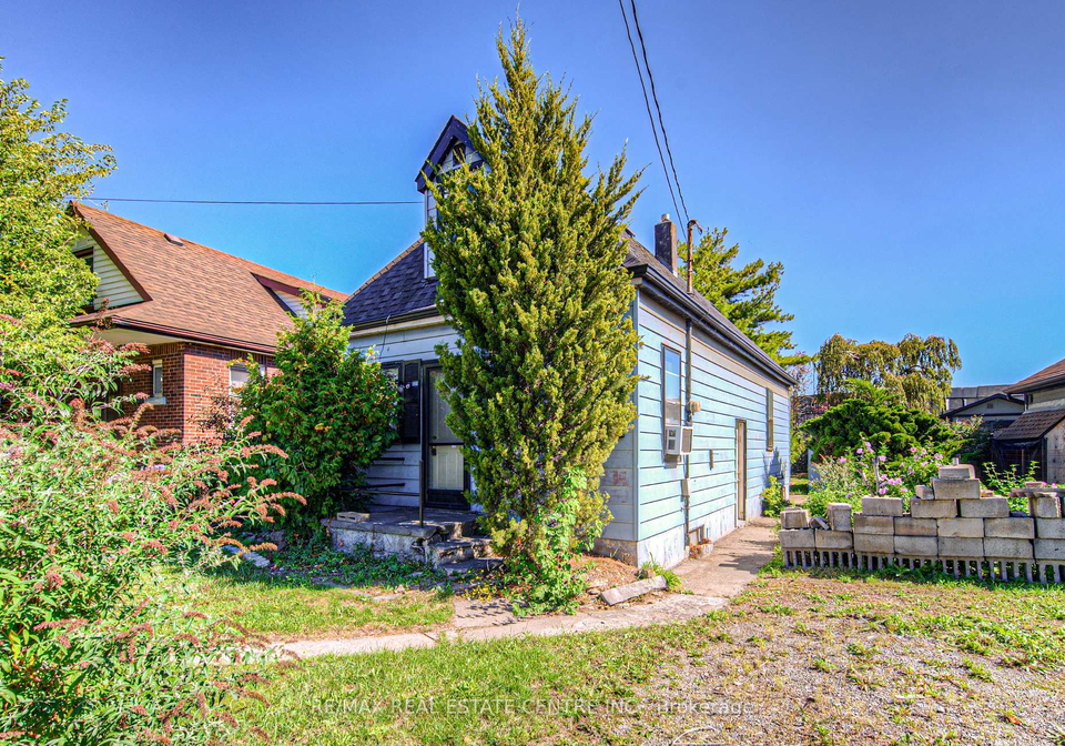 20-beatty-avenue-hamilton-ontario-x12430745