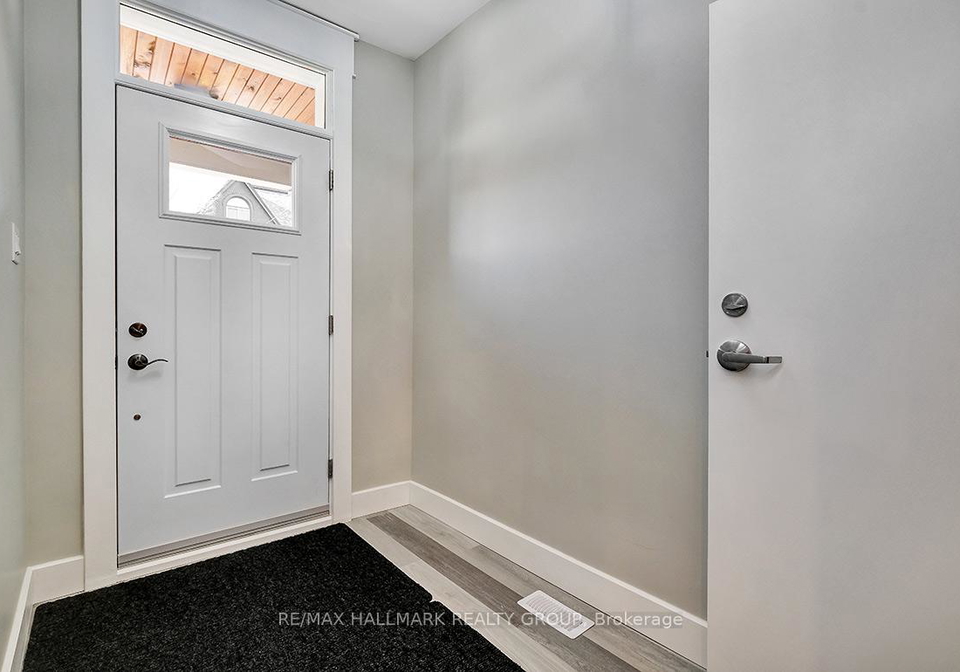 65-preston-street-ottawa-ontario-x12431028