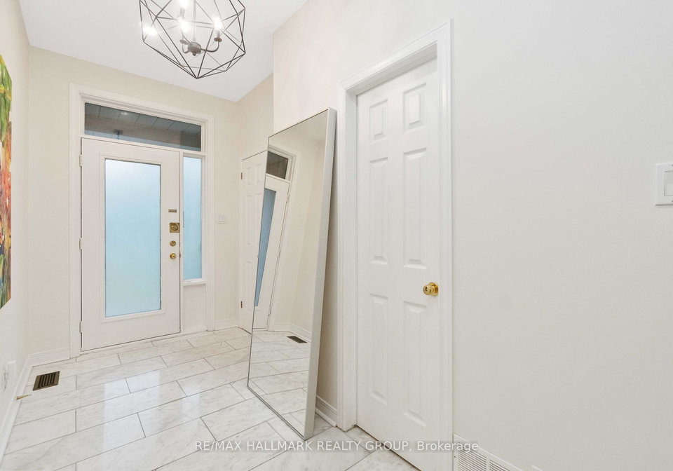 41-kimberwick-crescent-ottawa-ontario-x12431266