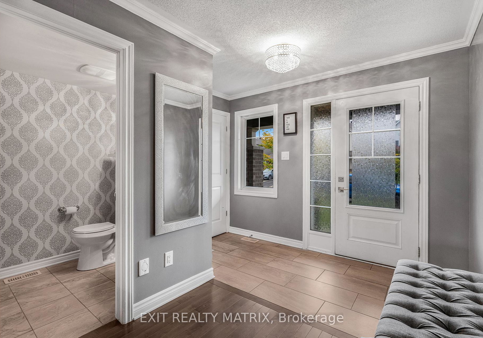 700-magnolia-street-ottawa-ontario-x12431412