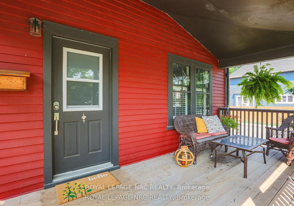 61-thomas-street-st-catharines-ontario-x12431714