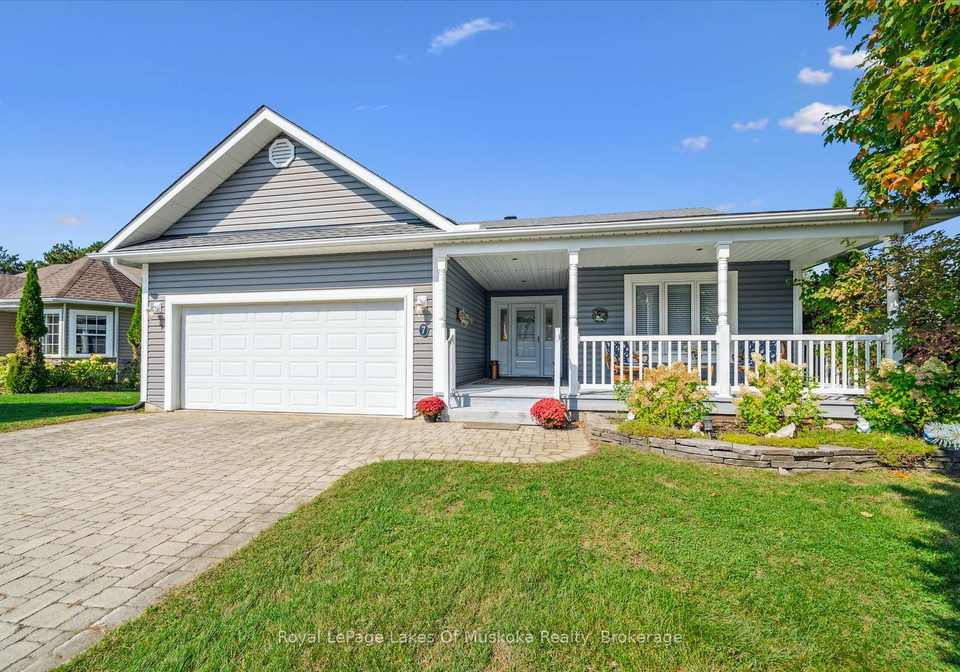 7-inveraray-court-bracebridge-ontario-x12431781