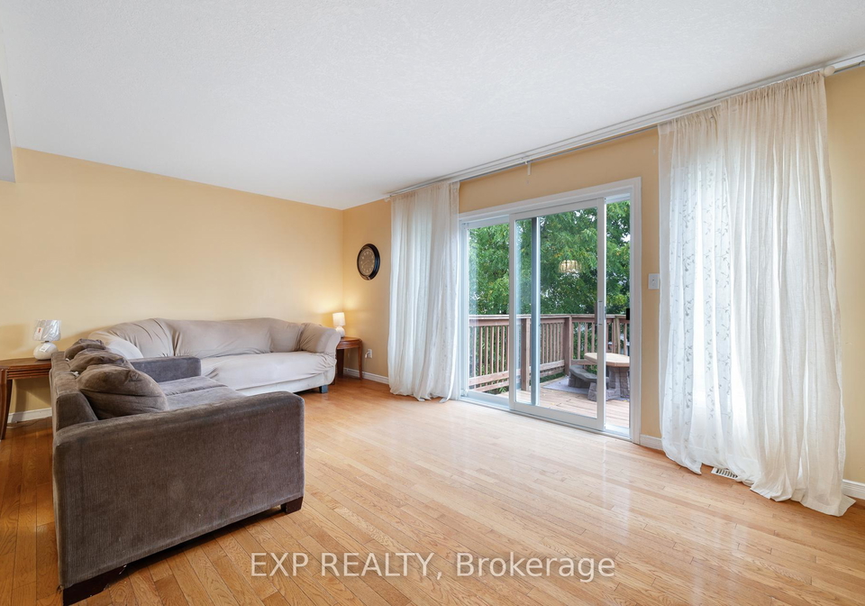 992-copper-leaf-crescent-kitchener-ontario-x12431790