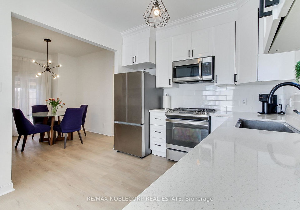 174-east-31st-street-hamilton-ontario-x12431810