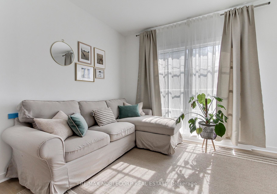 174-east-31st-street-hamilton-ontario-x12431810