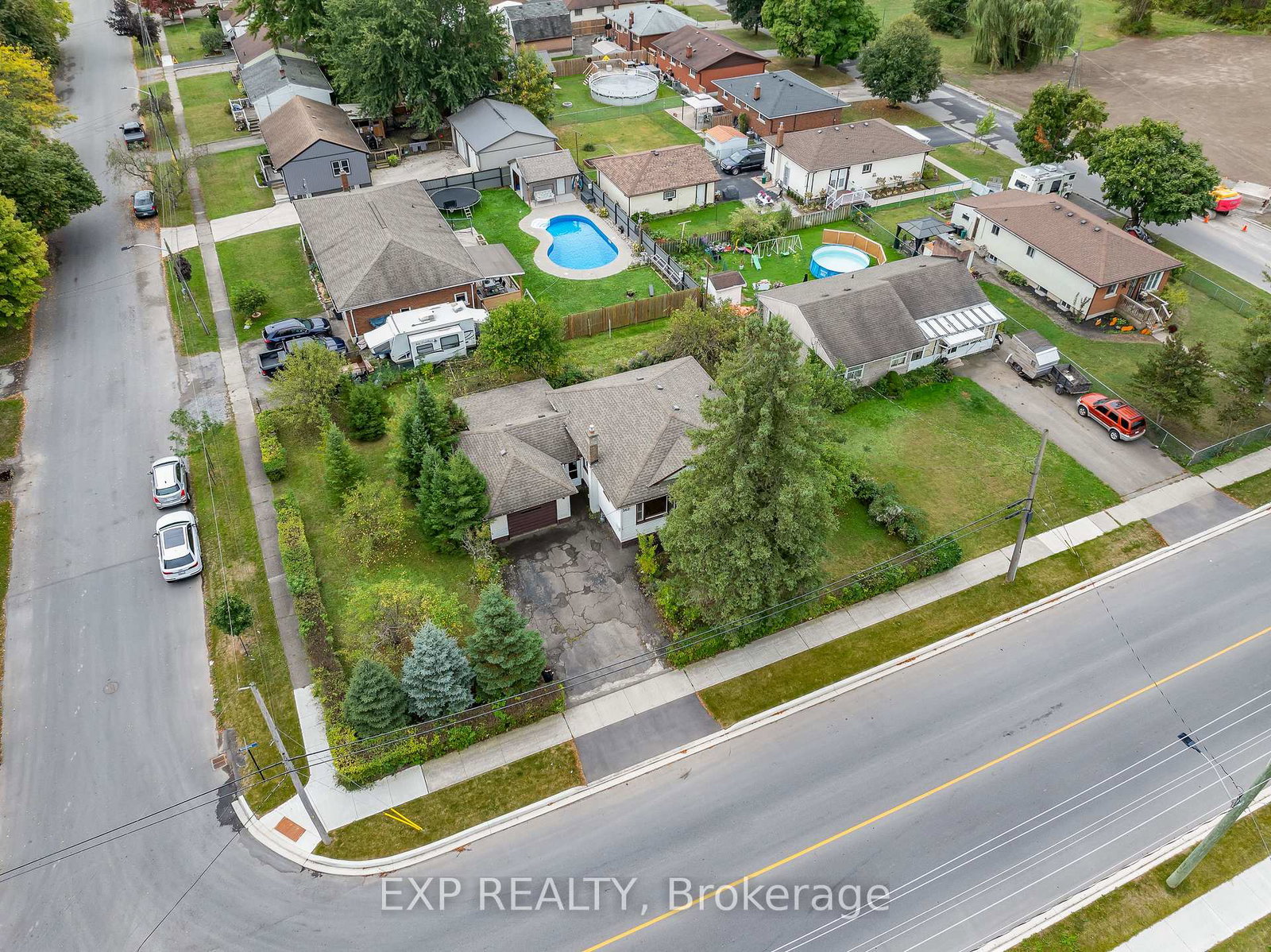 562-broadway-street-welland-ontario-x12431811