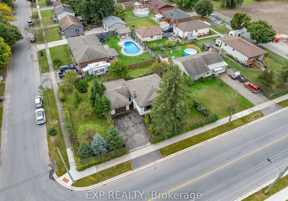 562-broadway-street-welland-ontario-x12431811