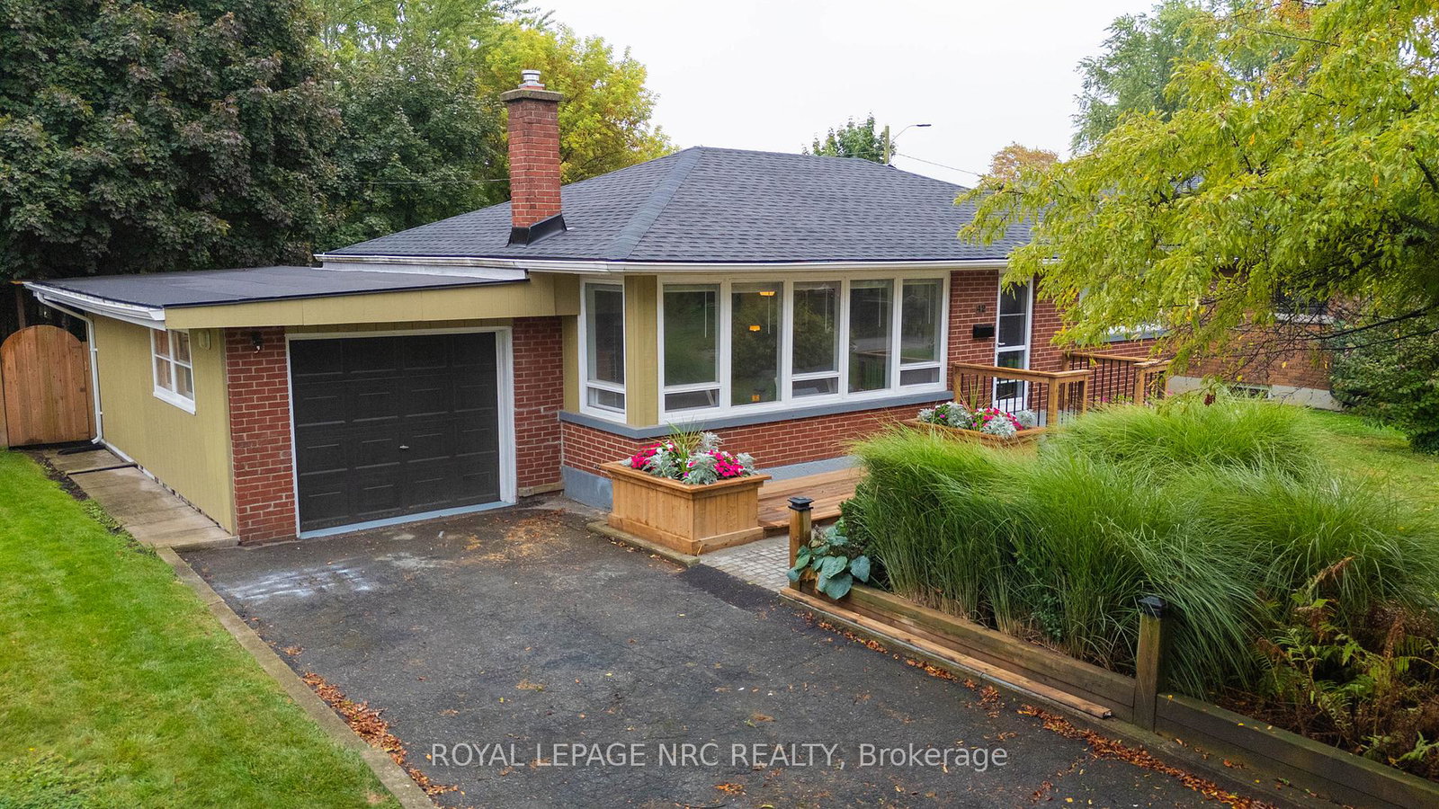 42-linwood-drive-welland-ontario-x12431848
