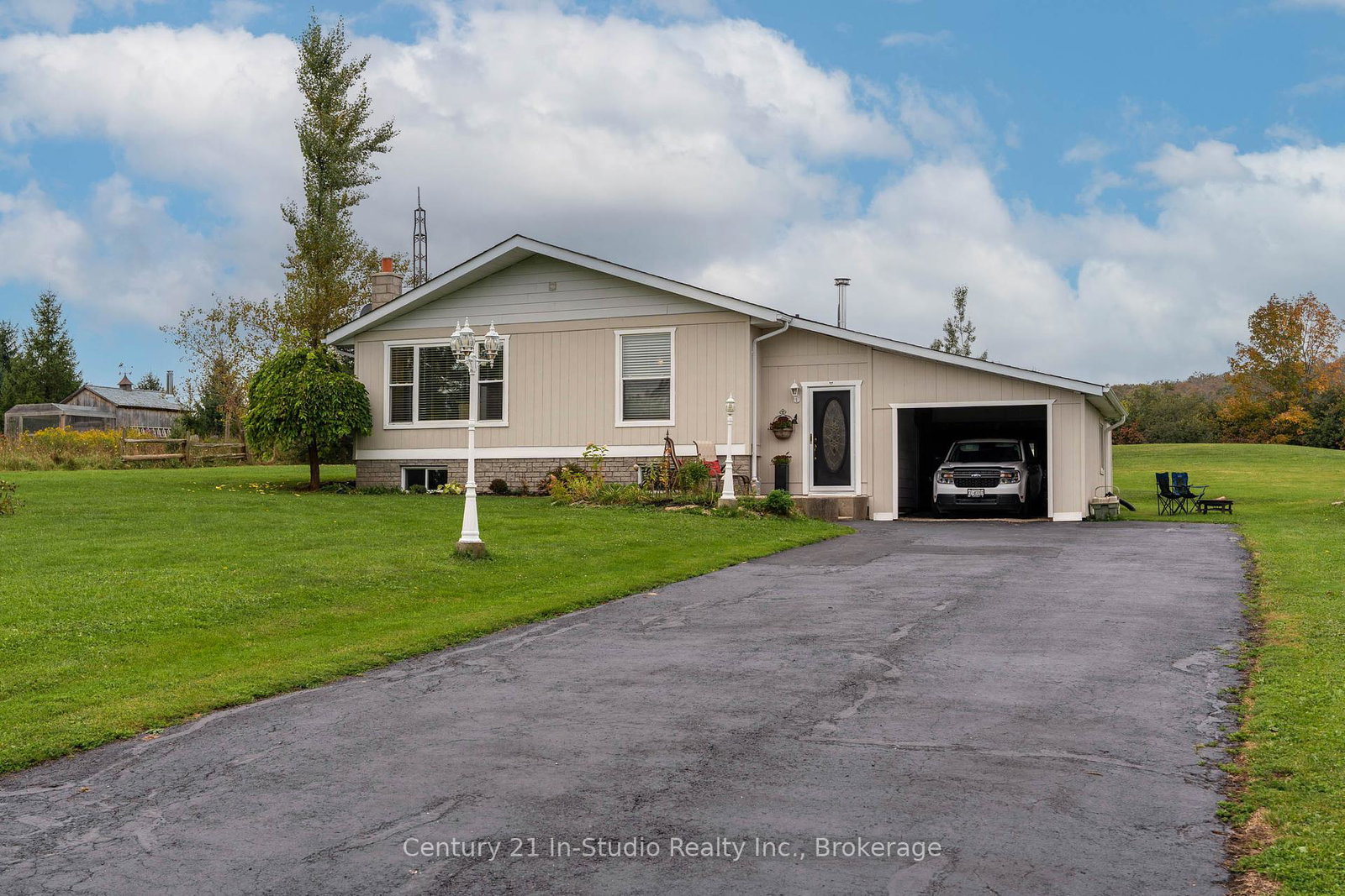 618134-grey-18-road-owen-sound-ontario-x12431873