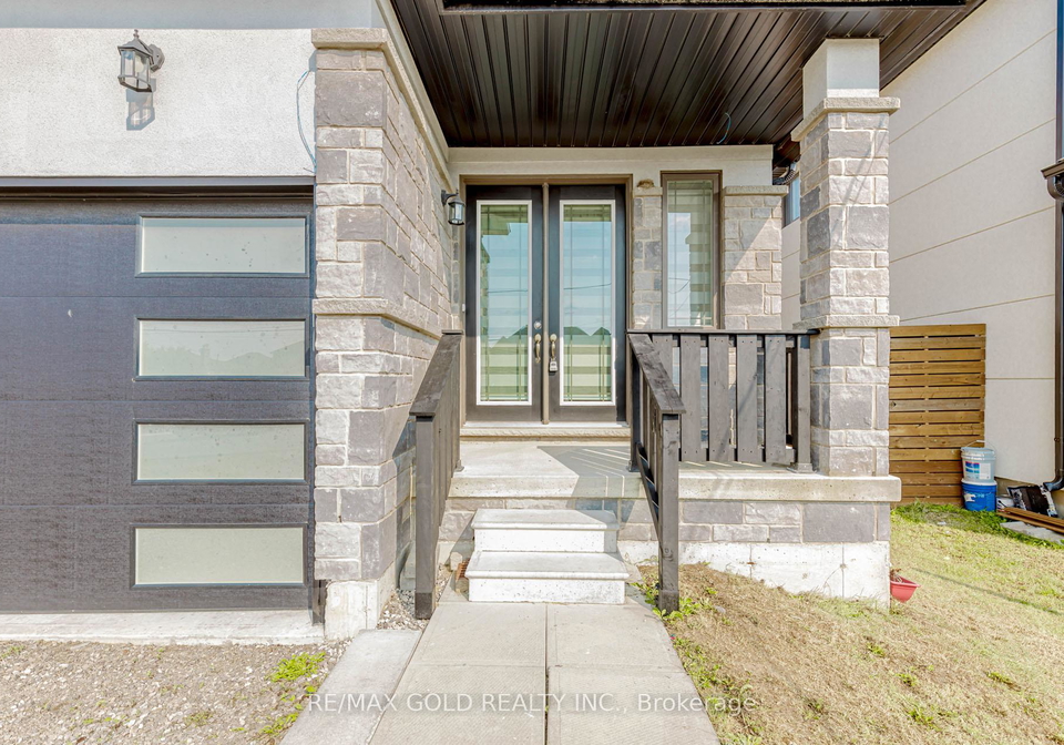 61-eleanor-avenue-hamilton-ontario-x12431919