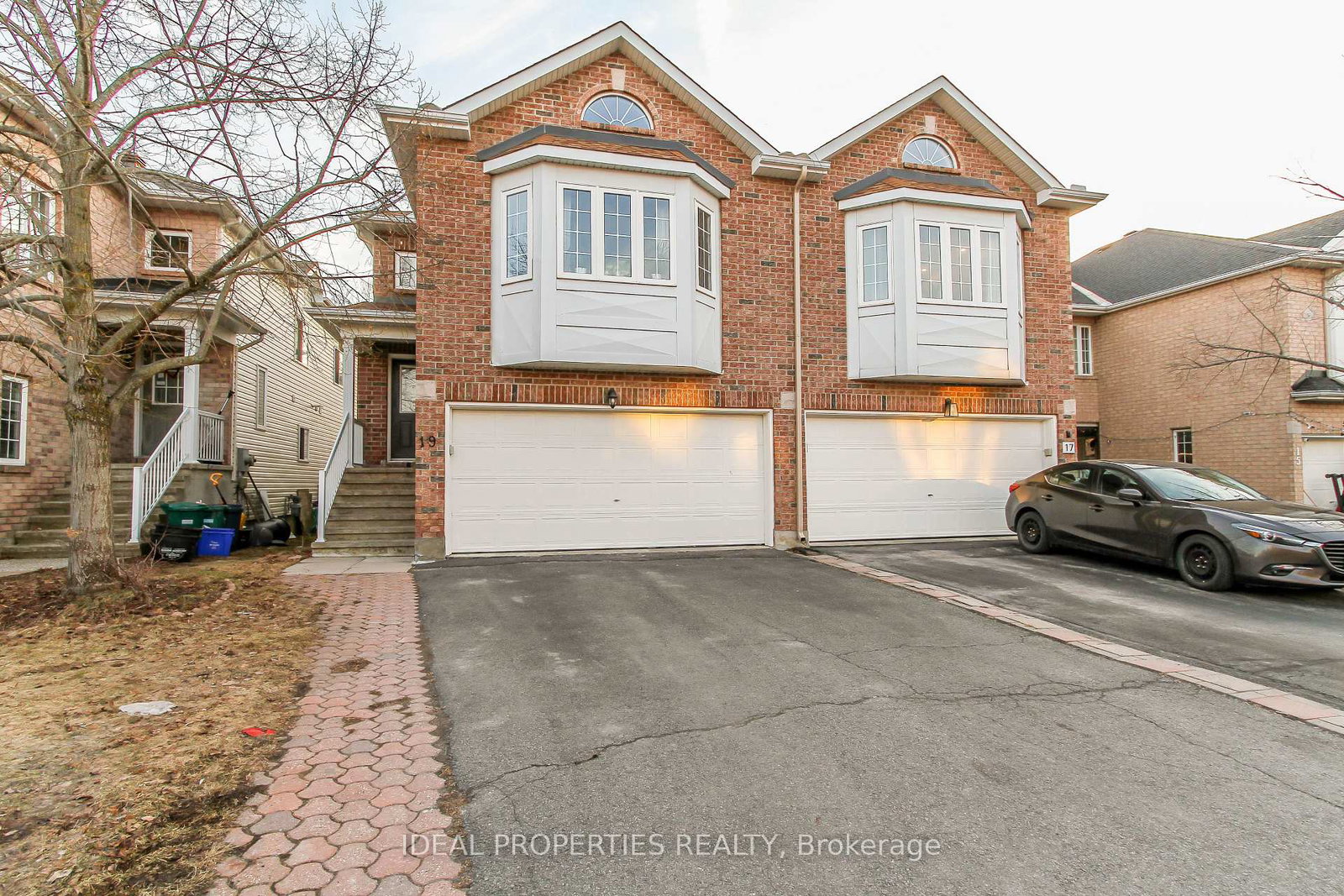 19-castle-glen-crescent-kanata-ontario-x12431975