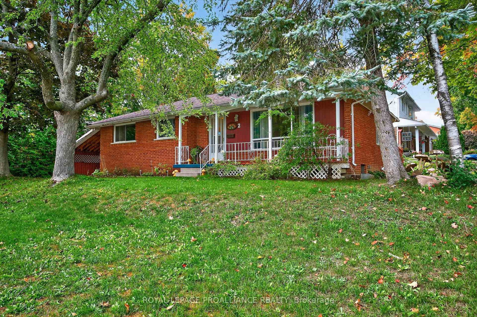 2-seneca-road-peterborough-ontario-x12431992