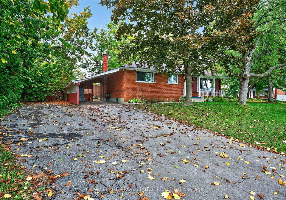 2-seneca-road-peterborough-ontario-x12431992
