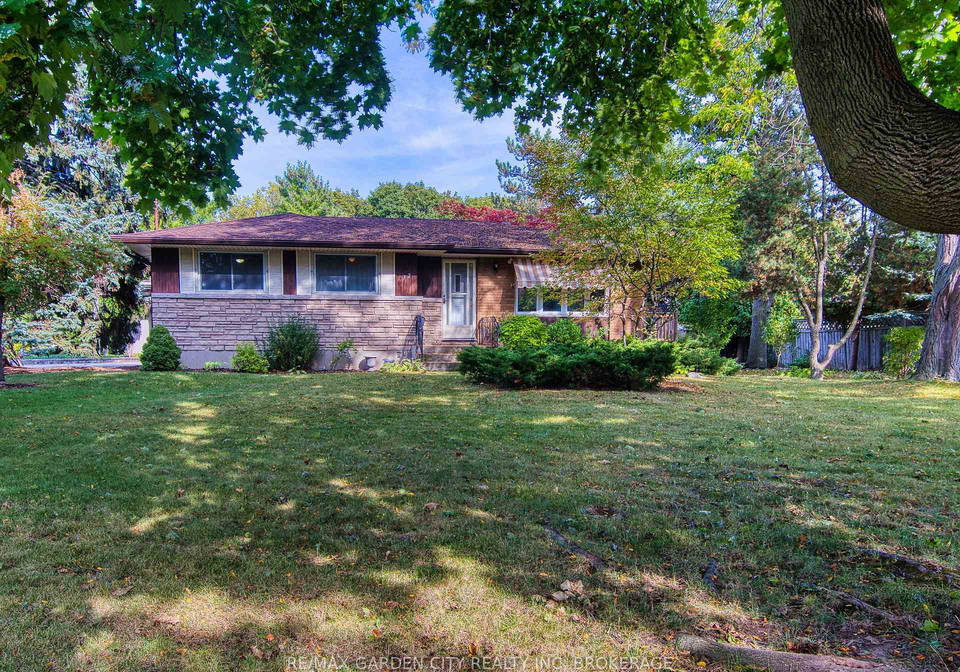 32-viking-drive-st-catharines-ontario-x12432154
