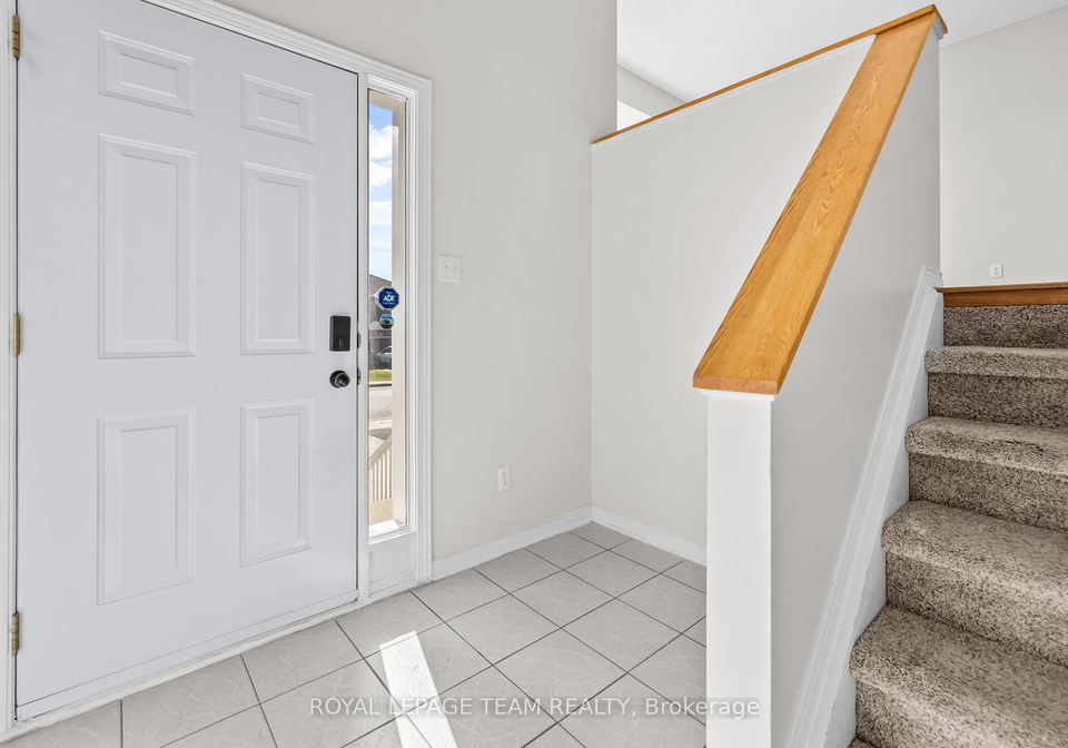 183-mountshannon-drive-ottawa-ontario-x12432331