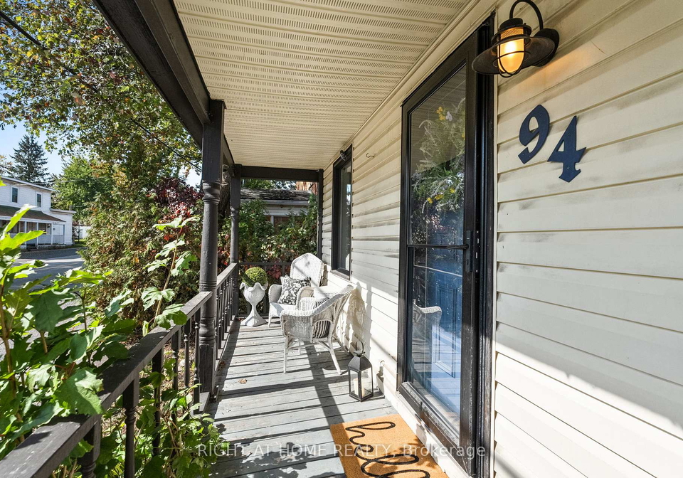 94-main-street-north-dundas-ontario-x12432343