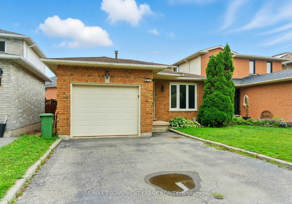 15-gisele-drive-hamilton-ontario-x12432592