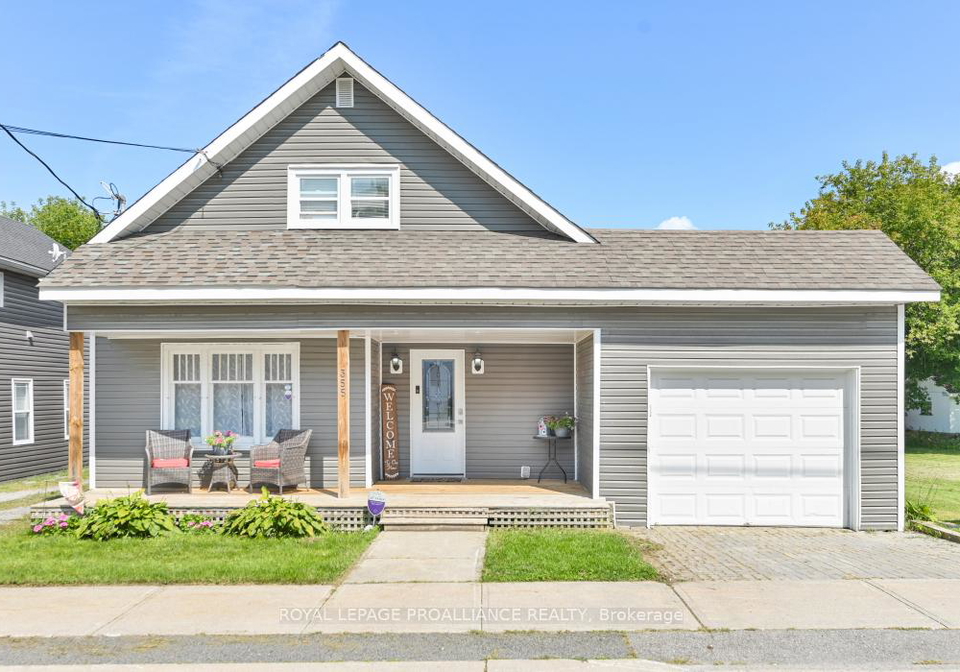 355-metcalf-street-tweed-ontario-x12432614