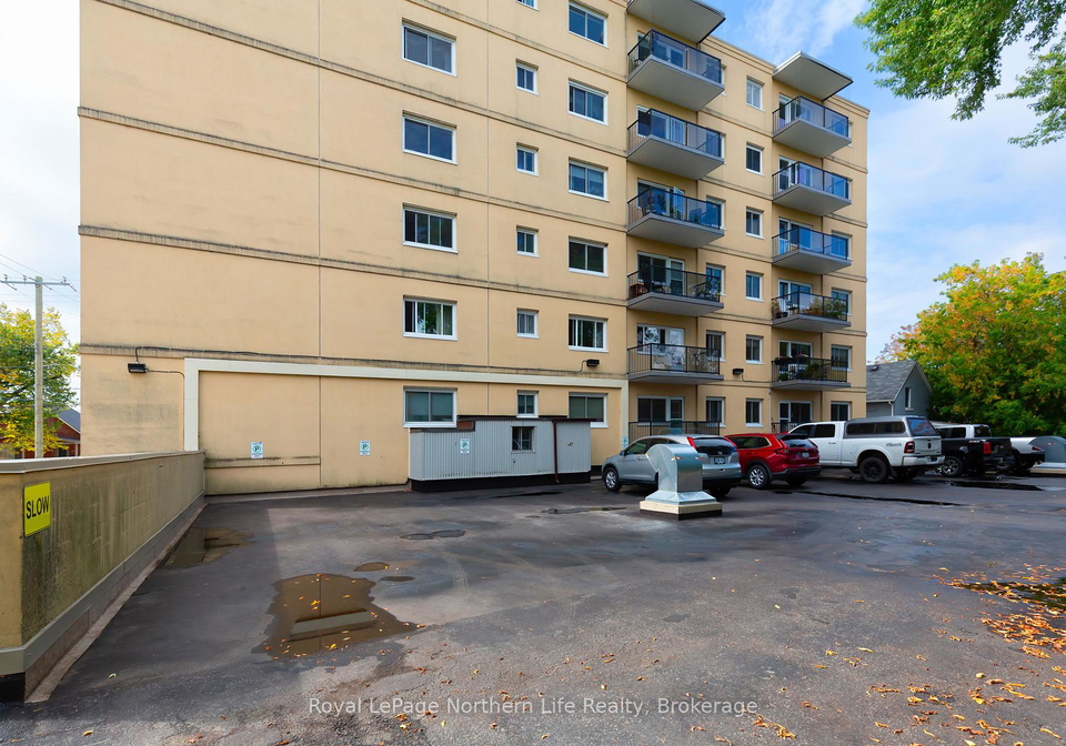 810-main-street-w-north-bay-ontario-x12432652