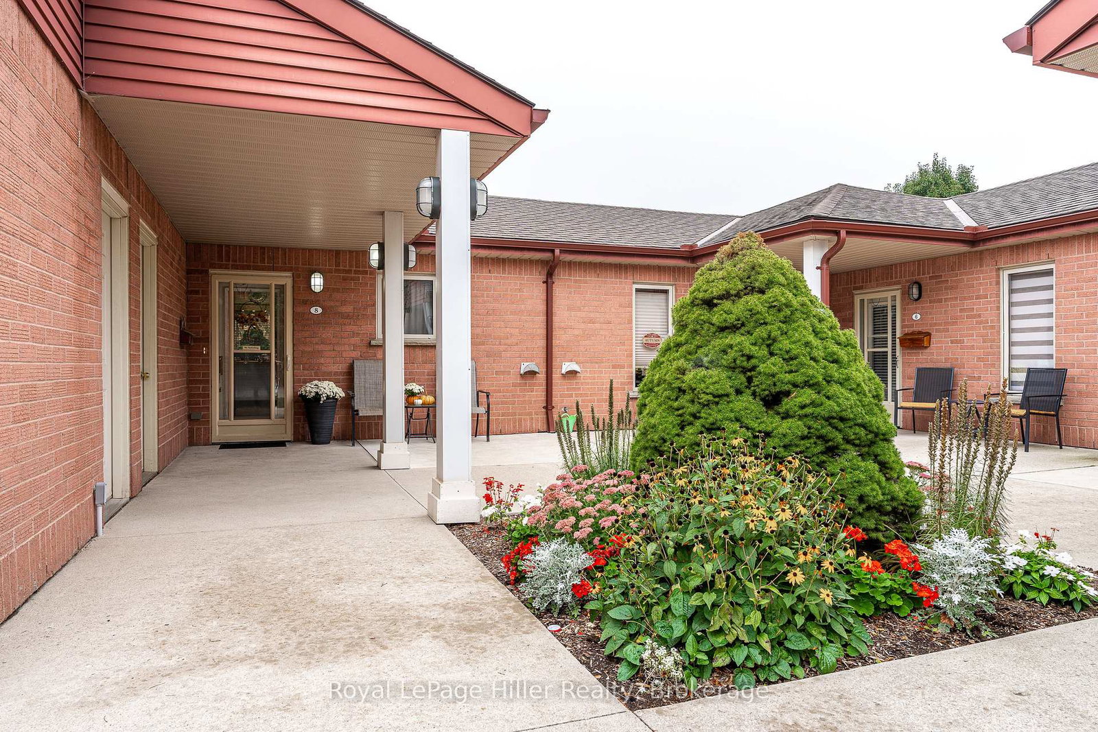 300-john-street-s-stratford-ontario-x12432695