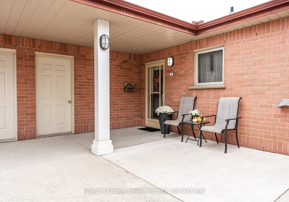 300-john-street-s-stratford-ontario-x12432695
