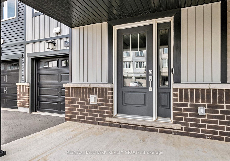 907-lixnaw-court-ottawa-ontario-x12432819