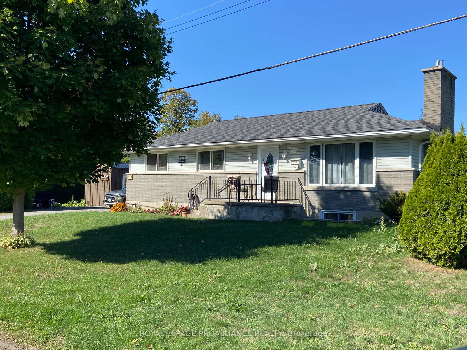 34-hillcrest-drive-brockville-ontario-x12432860