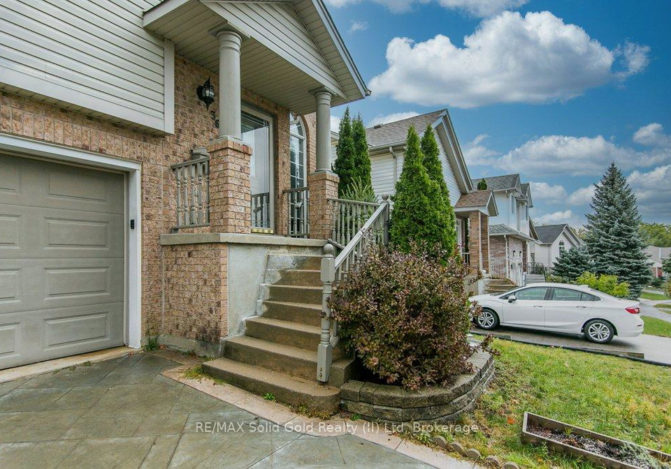 36-dunnigan-drive-kitchener-ontario-x12433001