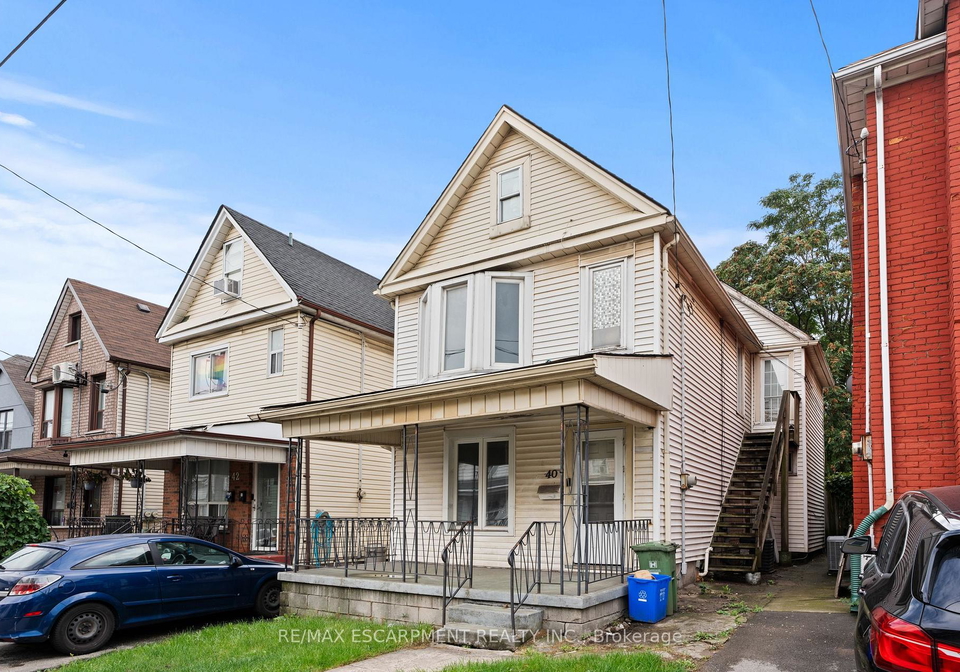 40-rosemont-avenue-hamilton-ontario-x12433057