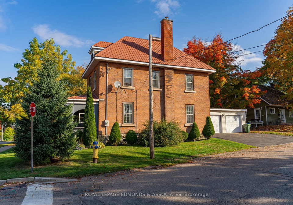 561-mackay-street-pembroke-ontario-x12433092