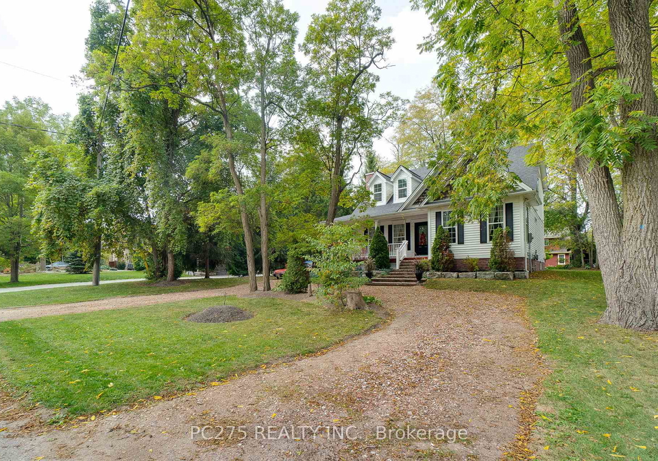 23-mactavesh-crescent-bluewater-ontario-x12433234