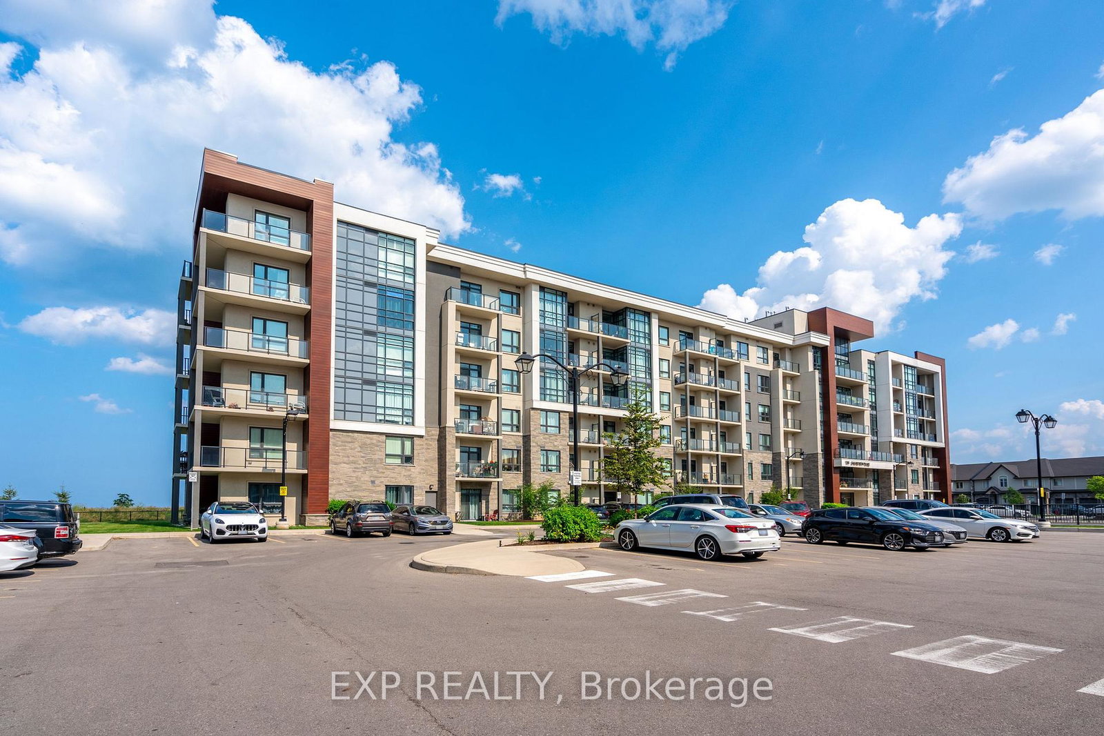 101-shoreview-place-hamilton-ontario-x12433493