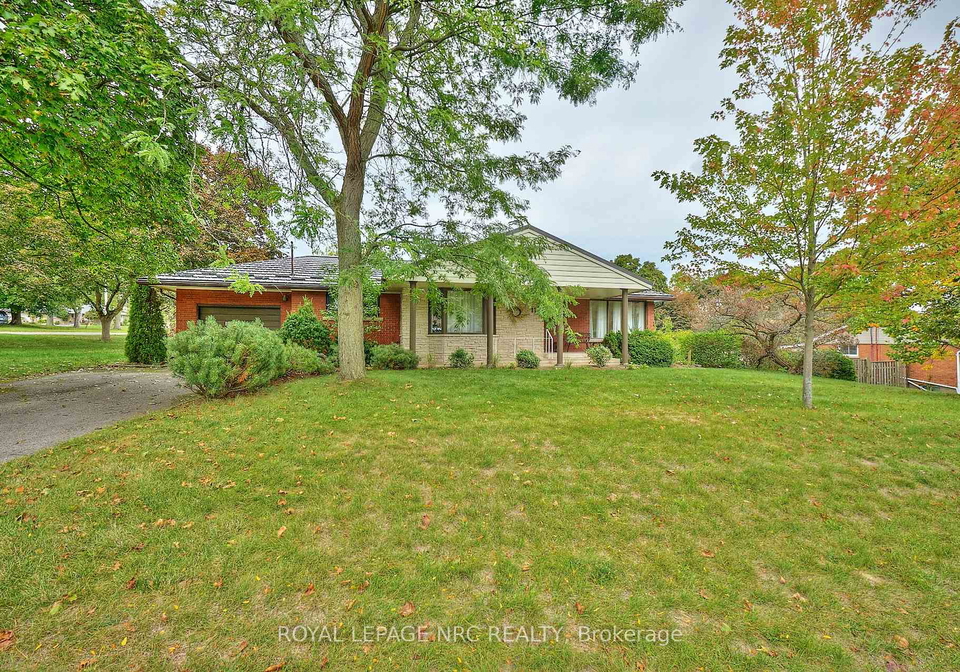 17-alan-crescent-pelham-ontario-x12433674