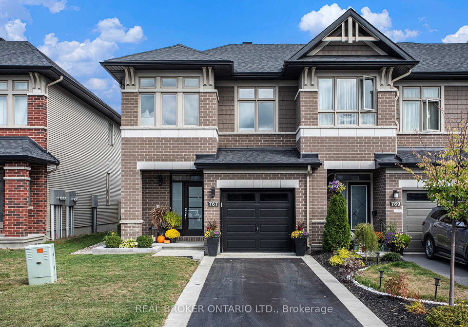 767-cairn-crescent-ottawa-ontario-x12433827