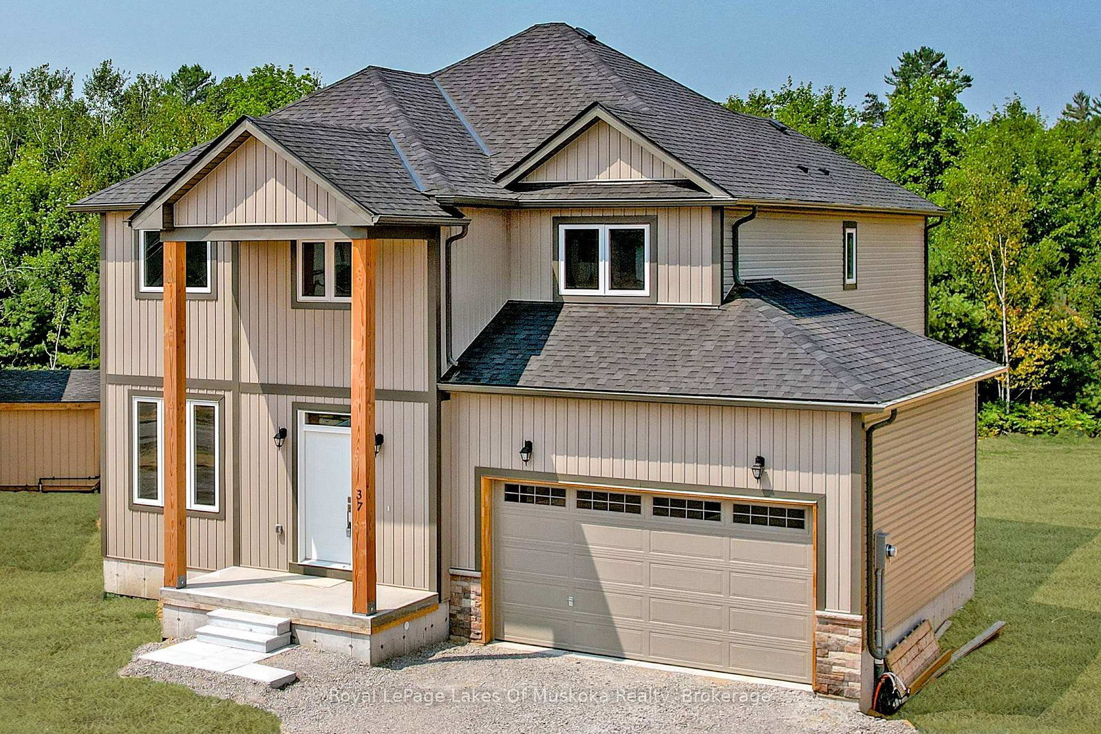 37-whitehorn-park-bracebridge-ontario-x12433855