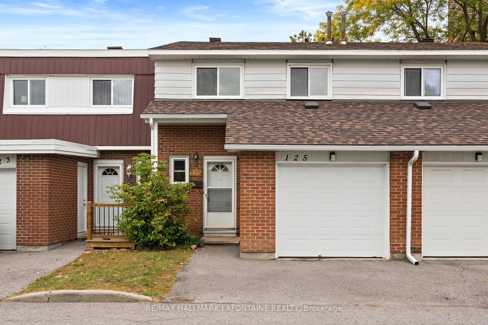 125-the-rockery-private-overbrook-castleheights-and-area-ottawa-ontario-x12433857
