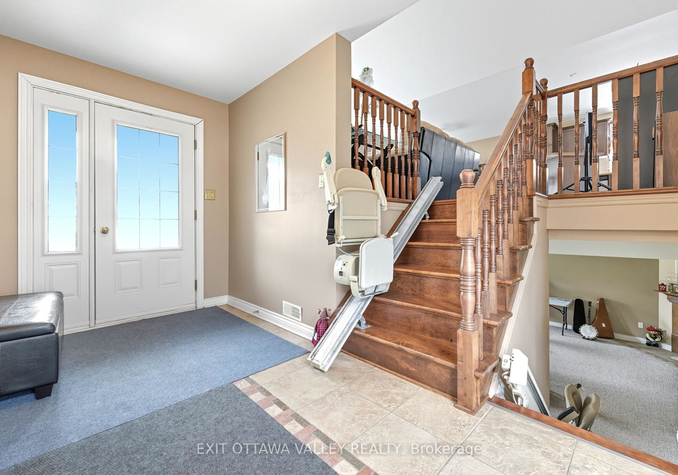 8-cockcroft-crescent-deep-river-ontario-x12434024