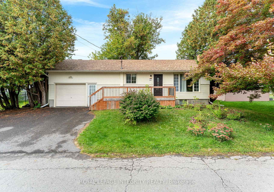 17-second-avenue-russell-ontario-x12434072